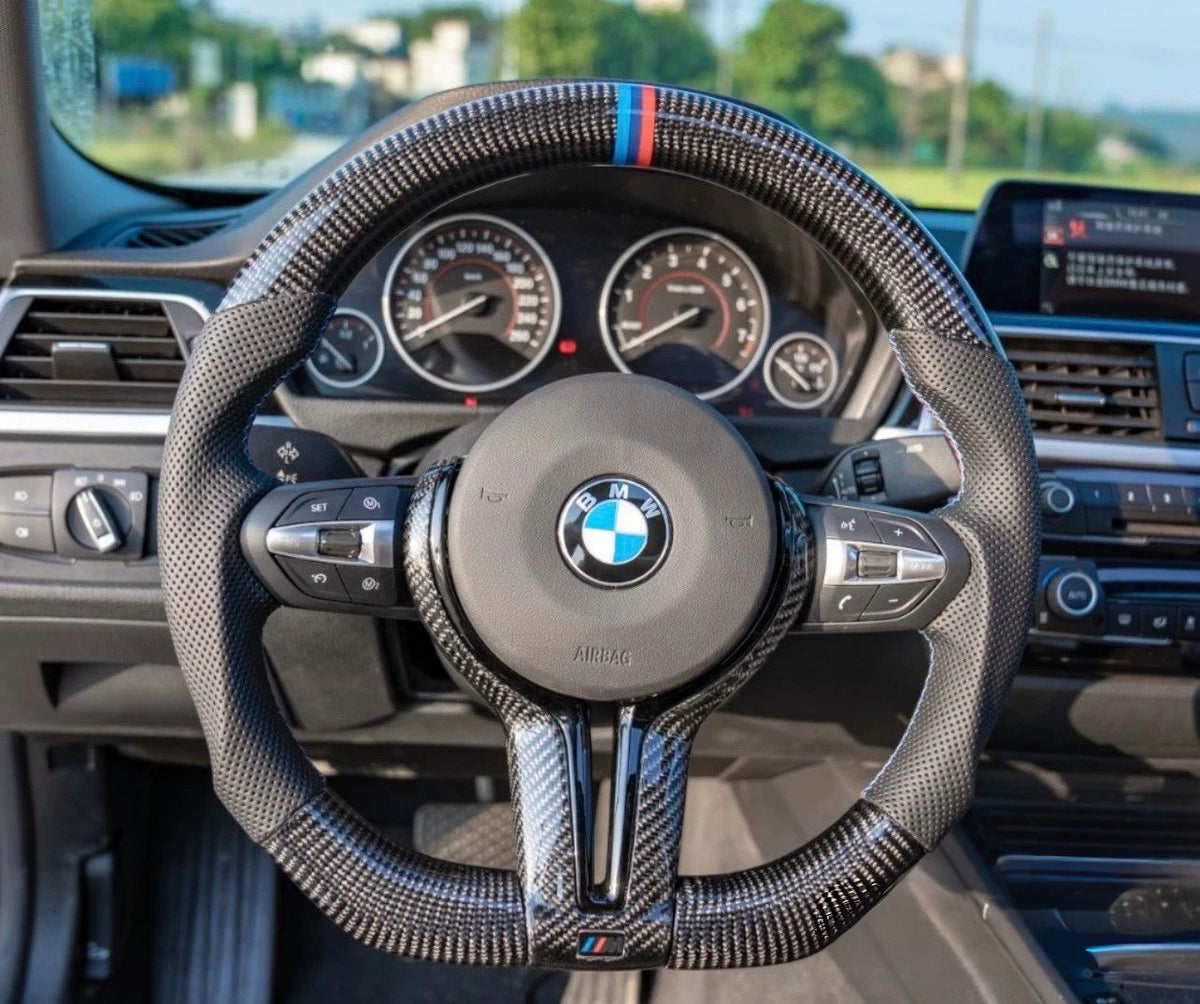 Volante BMW M instalado