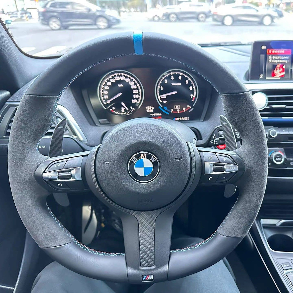 Volante BMW M instalado