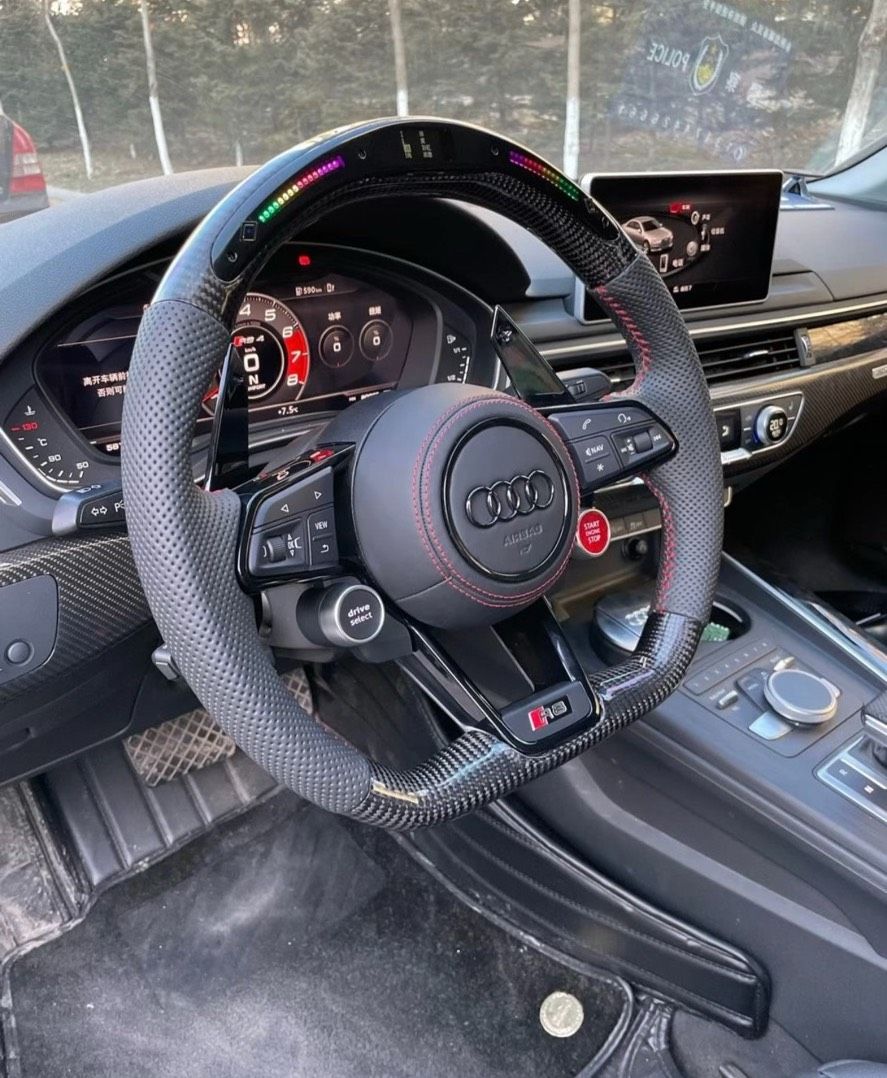 Volante Audi R8 instalado
