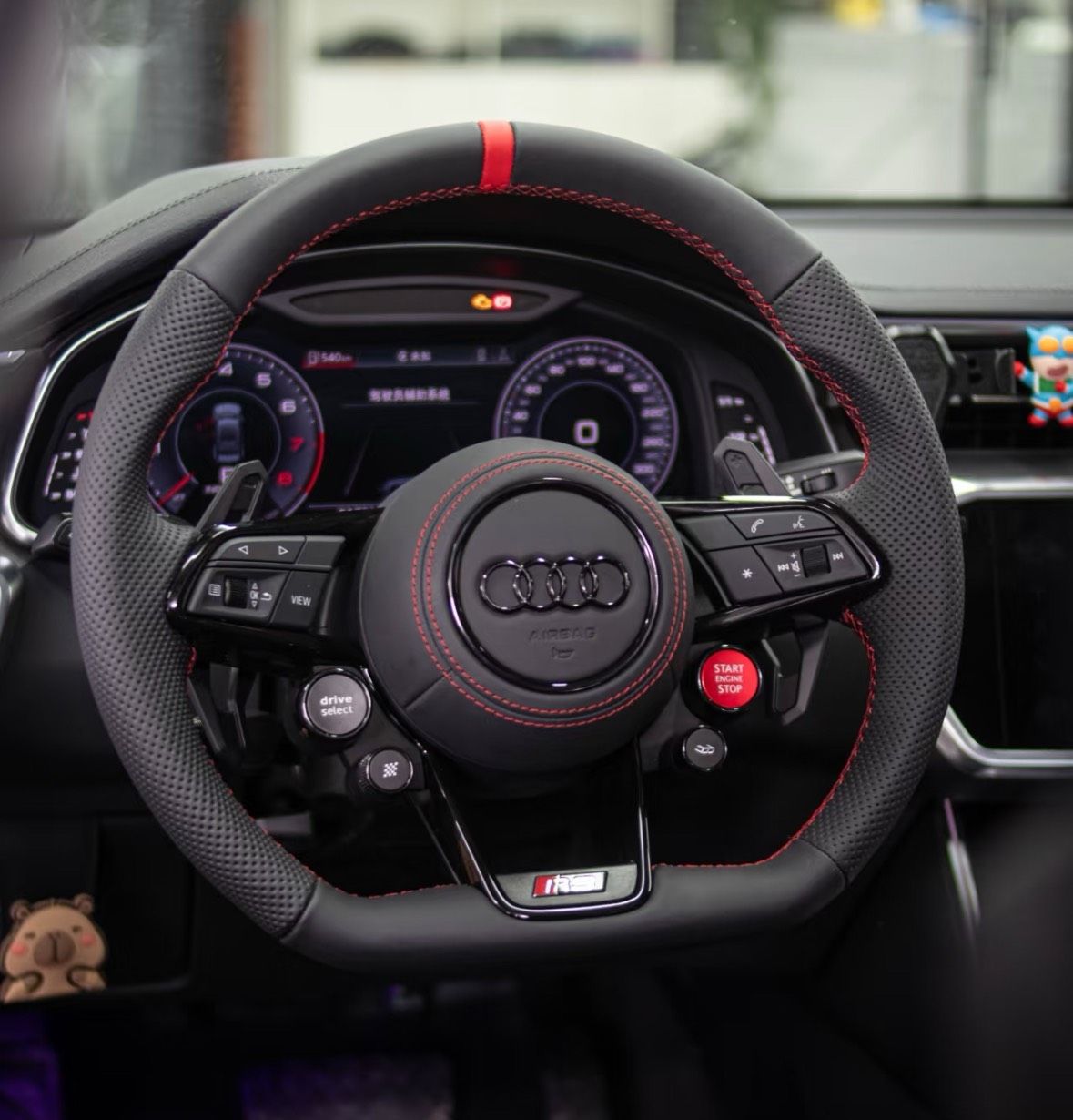 Volante Audi R8 instalado