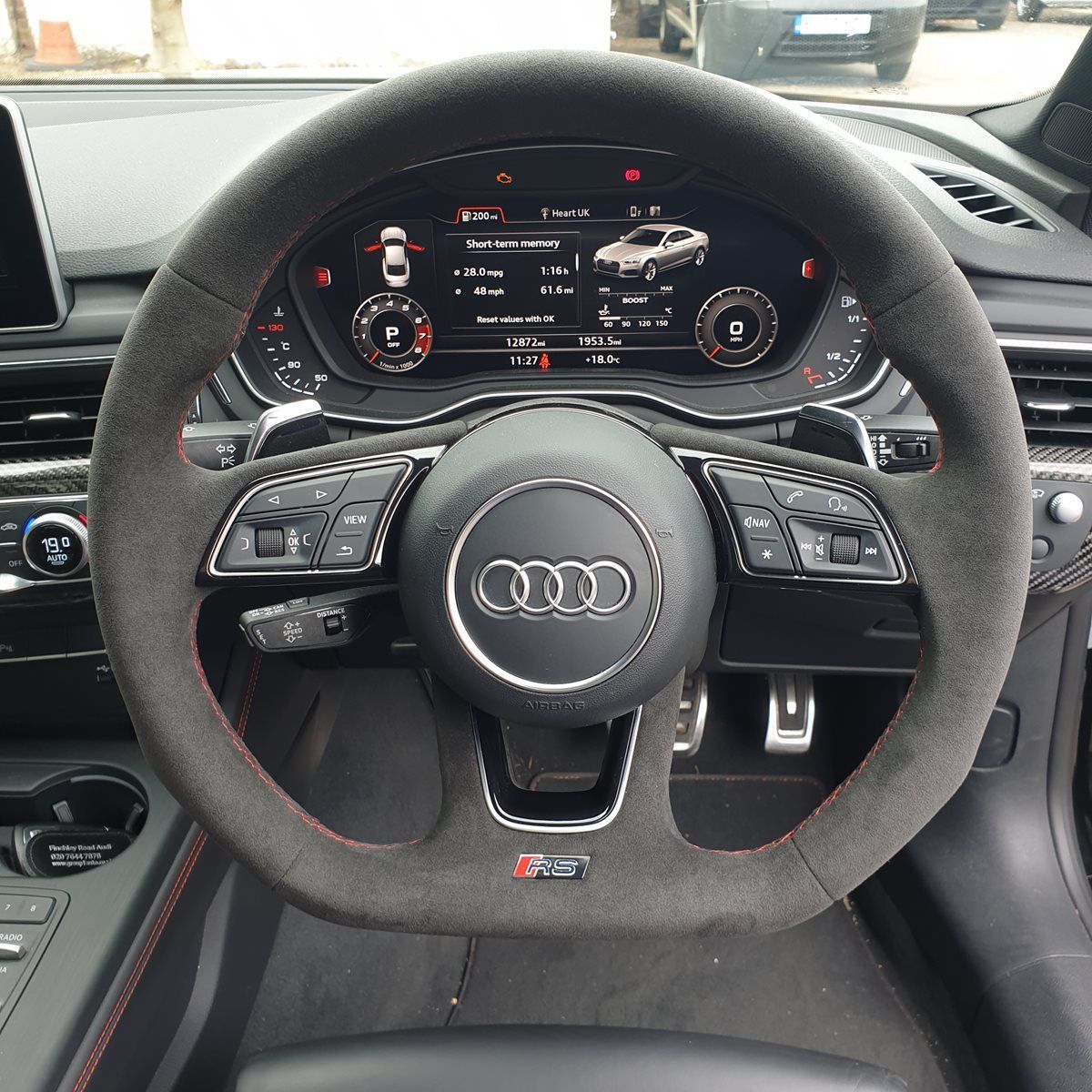 Volante Audi RS instalado